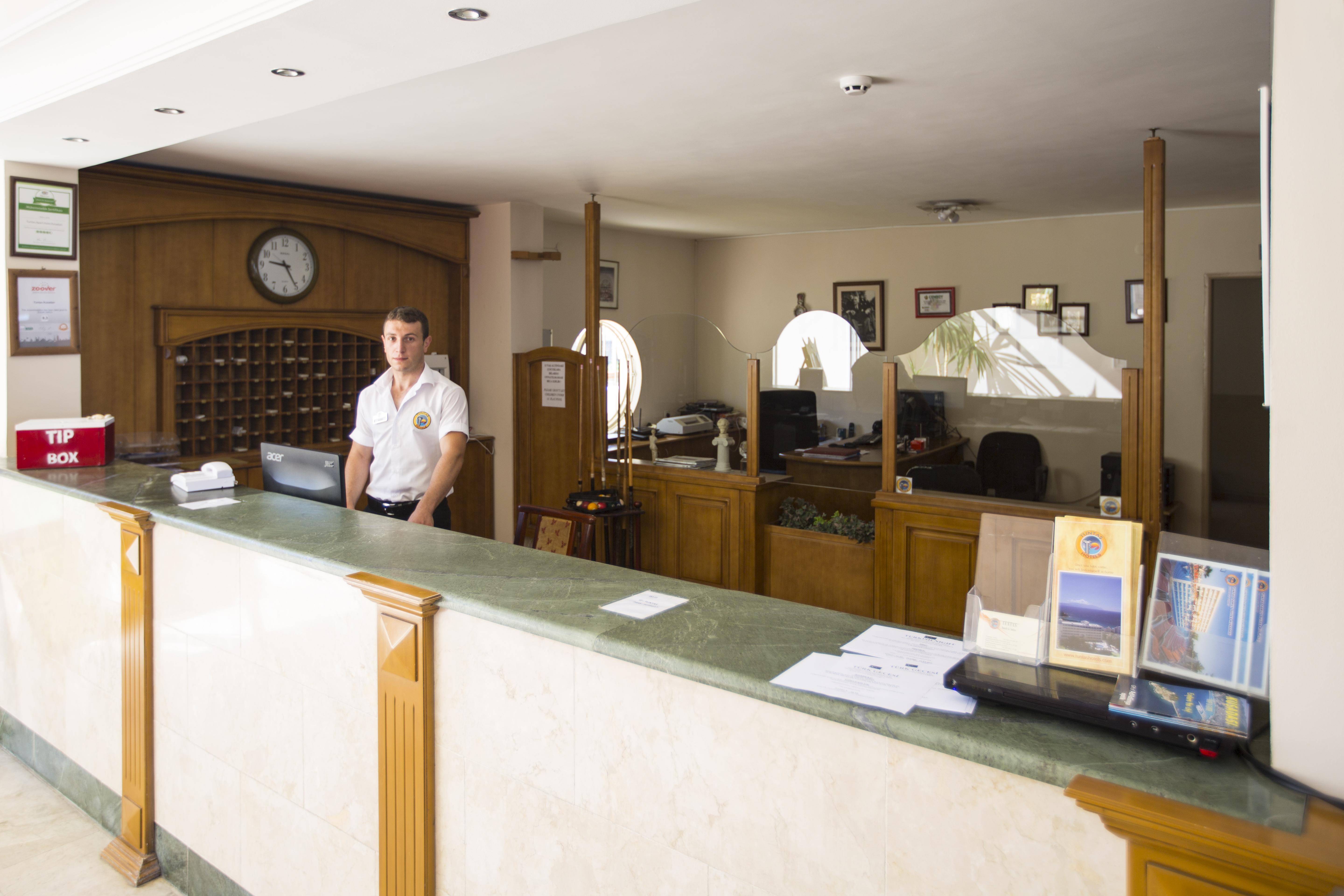 Tuntas Family Suites Kusadasi Luaran gambar