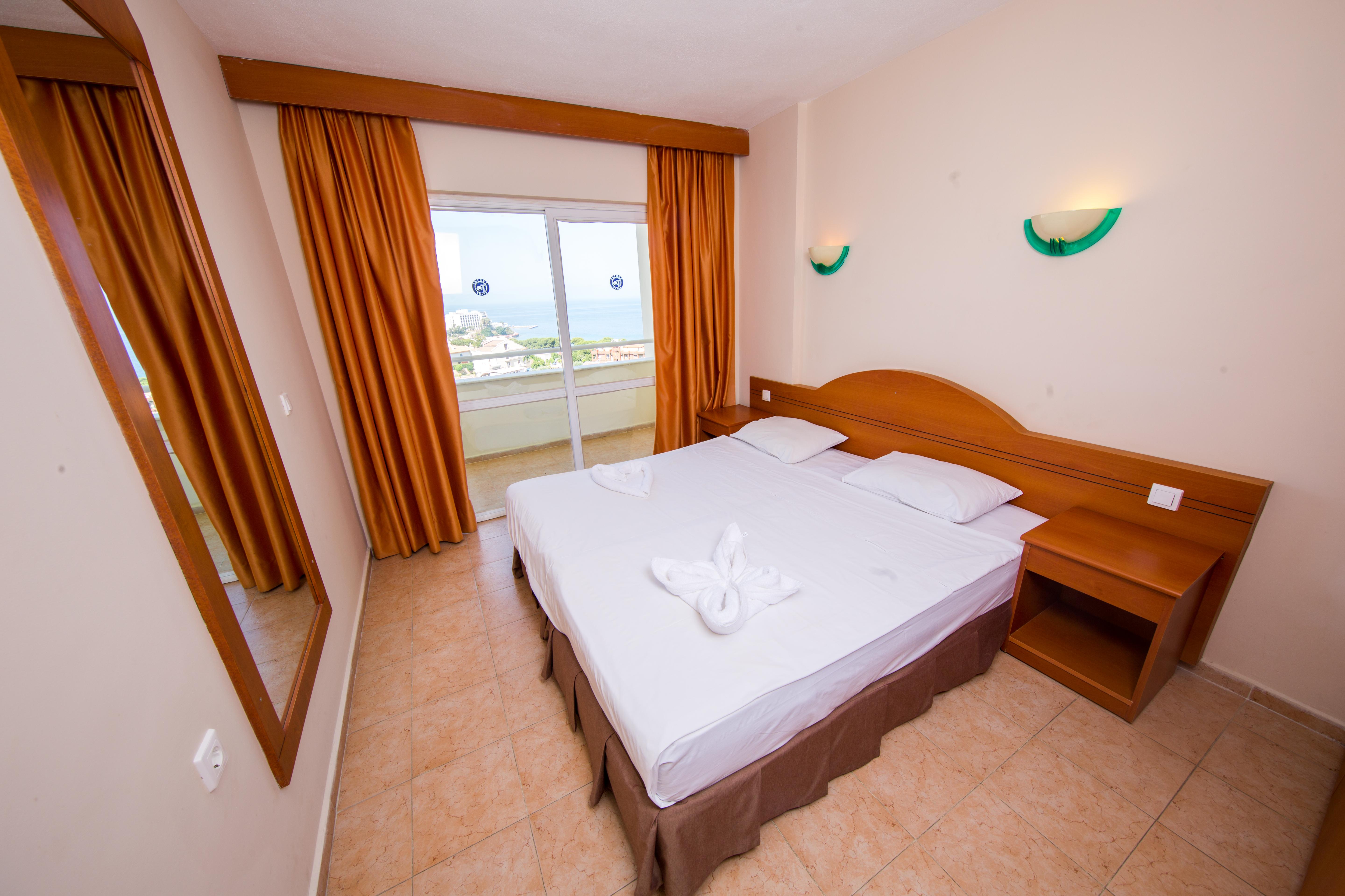 Tuntas Family Suites Kusadasi Luaran gambar