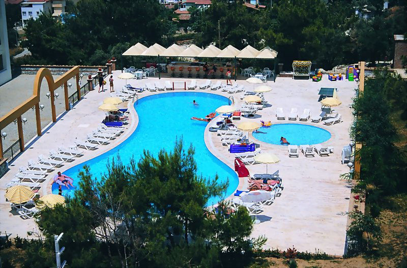 Tuntas Family Suites Kusadasi Luaran gambar